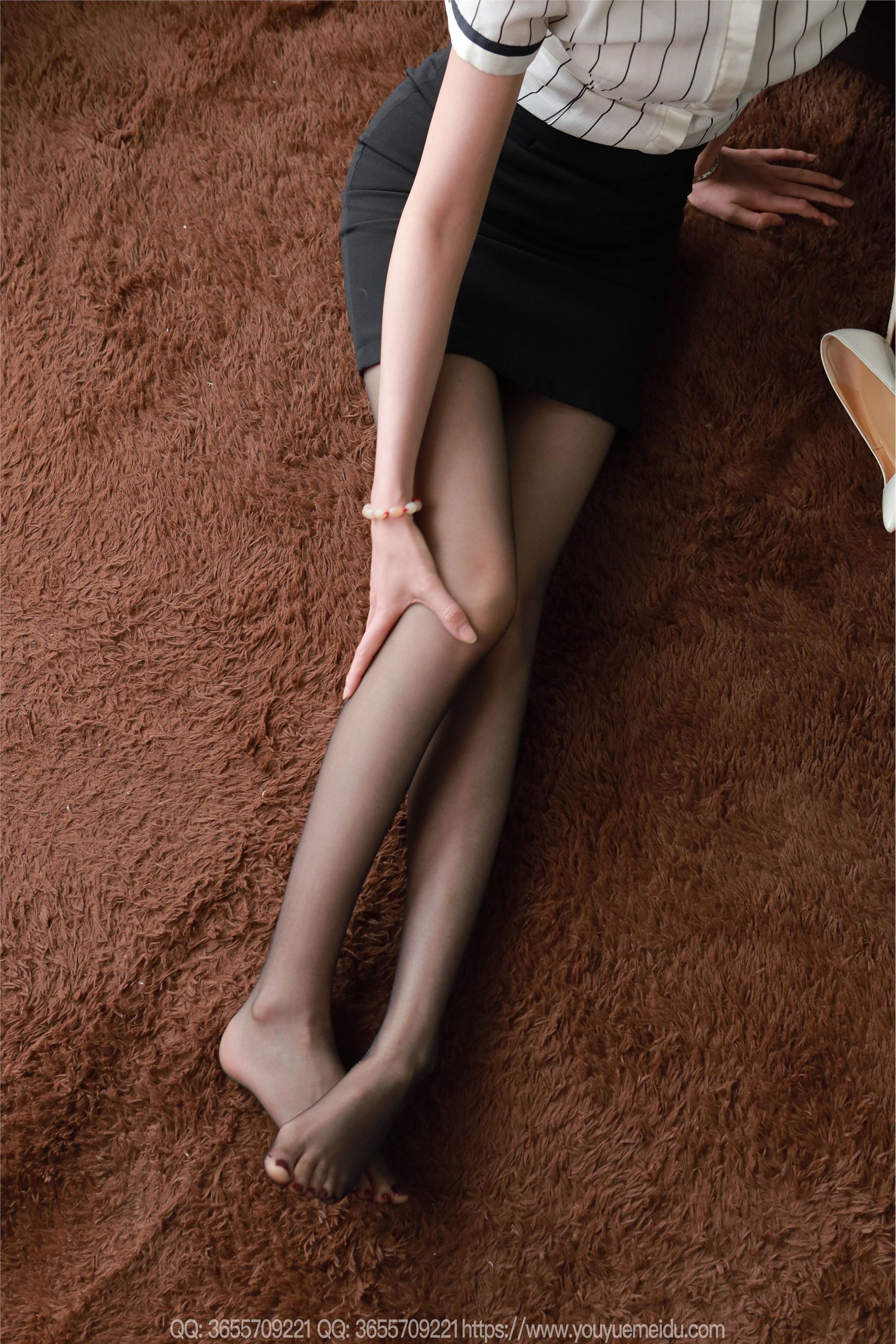 IESS异思趣向  2025.04.18 丝享家 2031 团团《细腿黑丝》